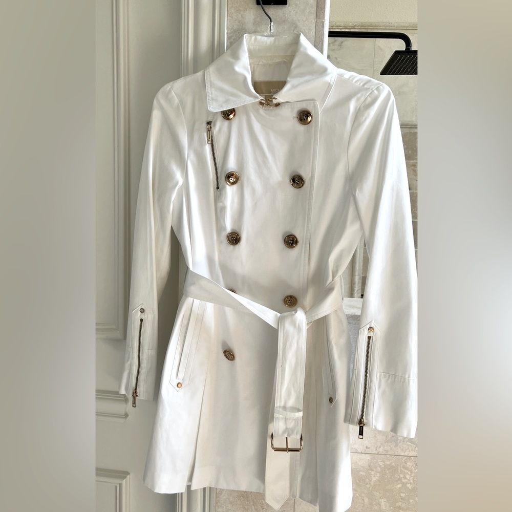 Michael Kors White trench coat size PS
